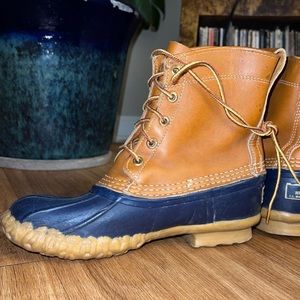 Women LL Bean Duck Boots